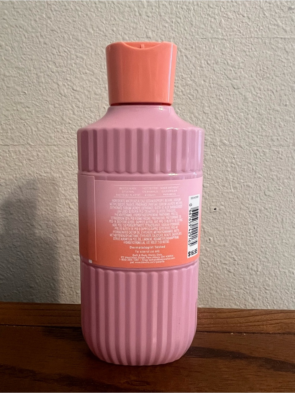Fresh Musk Body Wash by Bath & Body Works, Set of 3, New - Picture 3 of 3